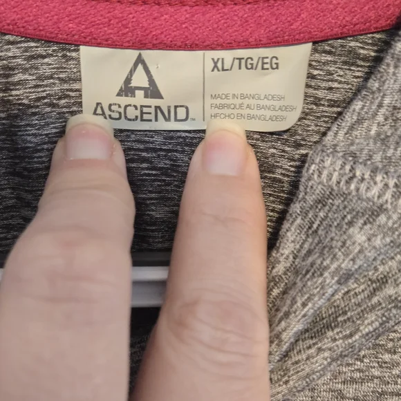 Ascend Gray Half Zip Long Sleeve Athletic Women's Top- Size XL‎ - Picture 2 of 7